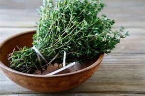 Giunsa Paggamit ang Thyme aron mapalambo ang Potency